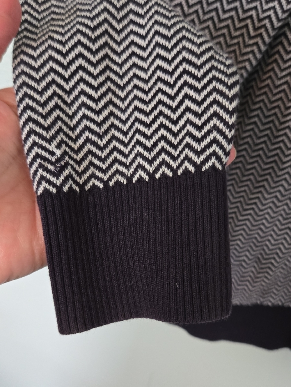 The Outfitters By Land End | Navy Chevron Cotton Button Cardigan Sweater Size S - Picture 5 of 9